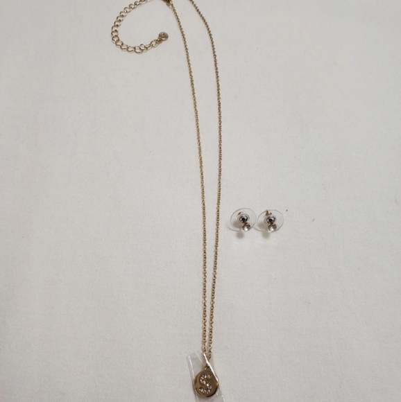Lauren Conrad Gold 'S' Necklace Set